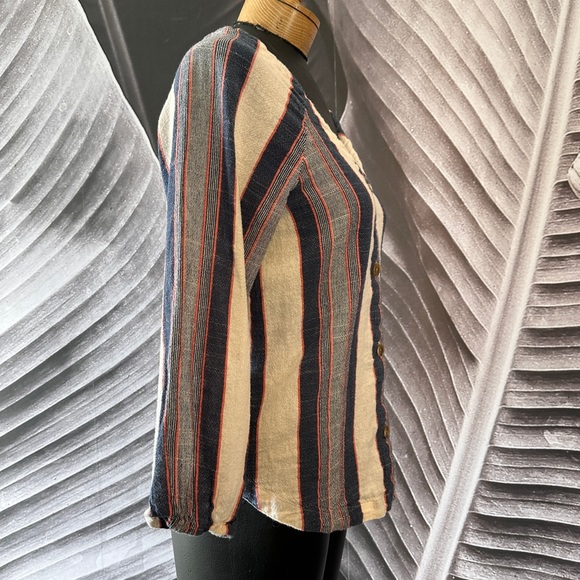 Anthropologie Cloth & Stone Top M Striped Denim Nubby Cotton Button Front - Picture 4 of 14